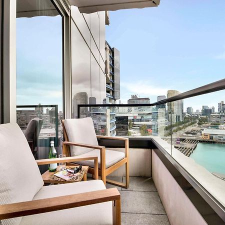 The Sebel Residences Melbourne Docklands Serviced Apartments Bagian luar foto