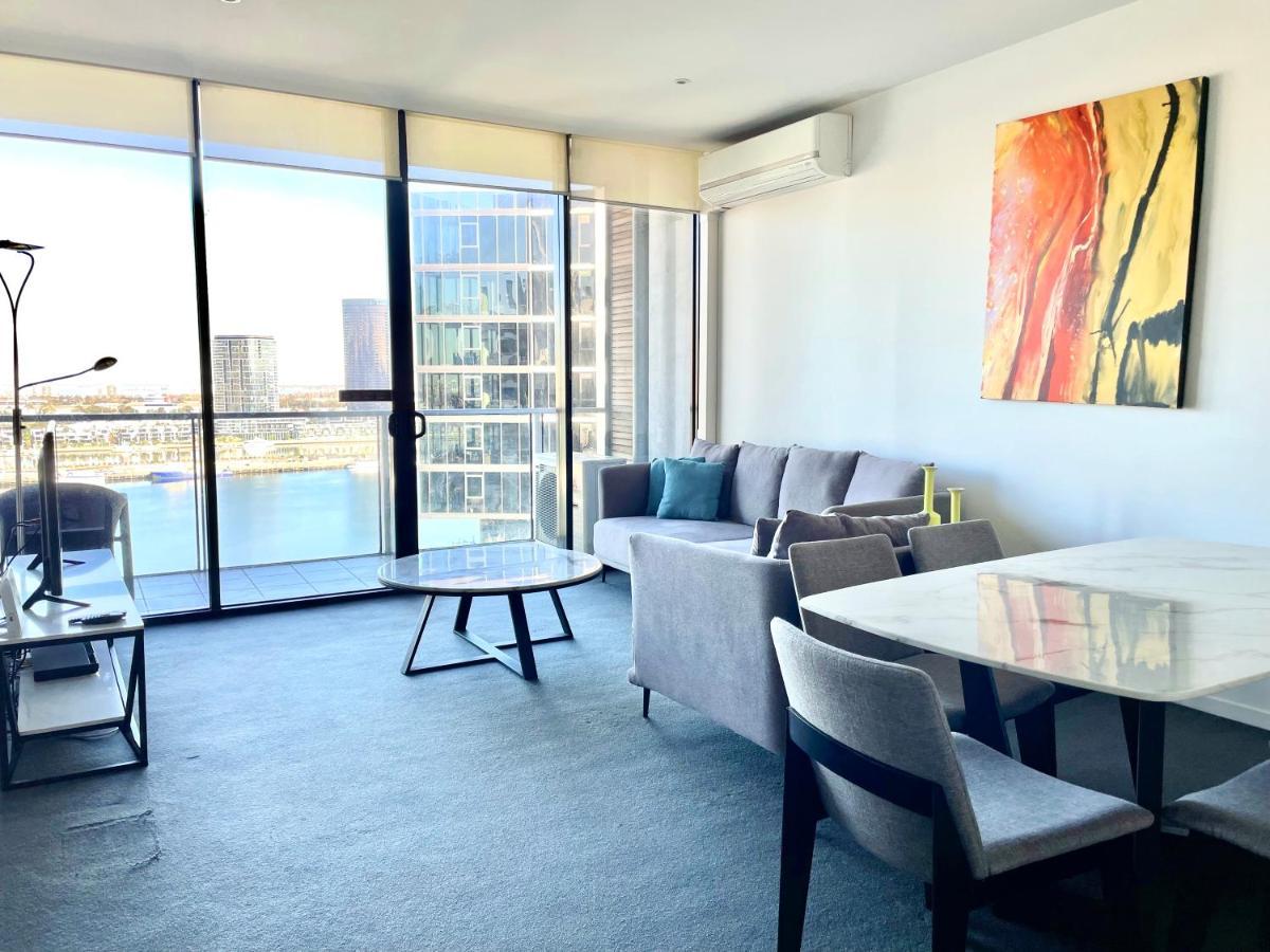 The Sebel Residences Melbourne Docklands Serviced Apartments Bagian luar foto