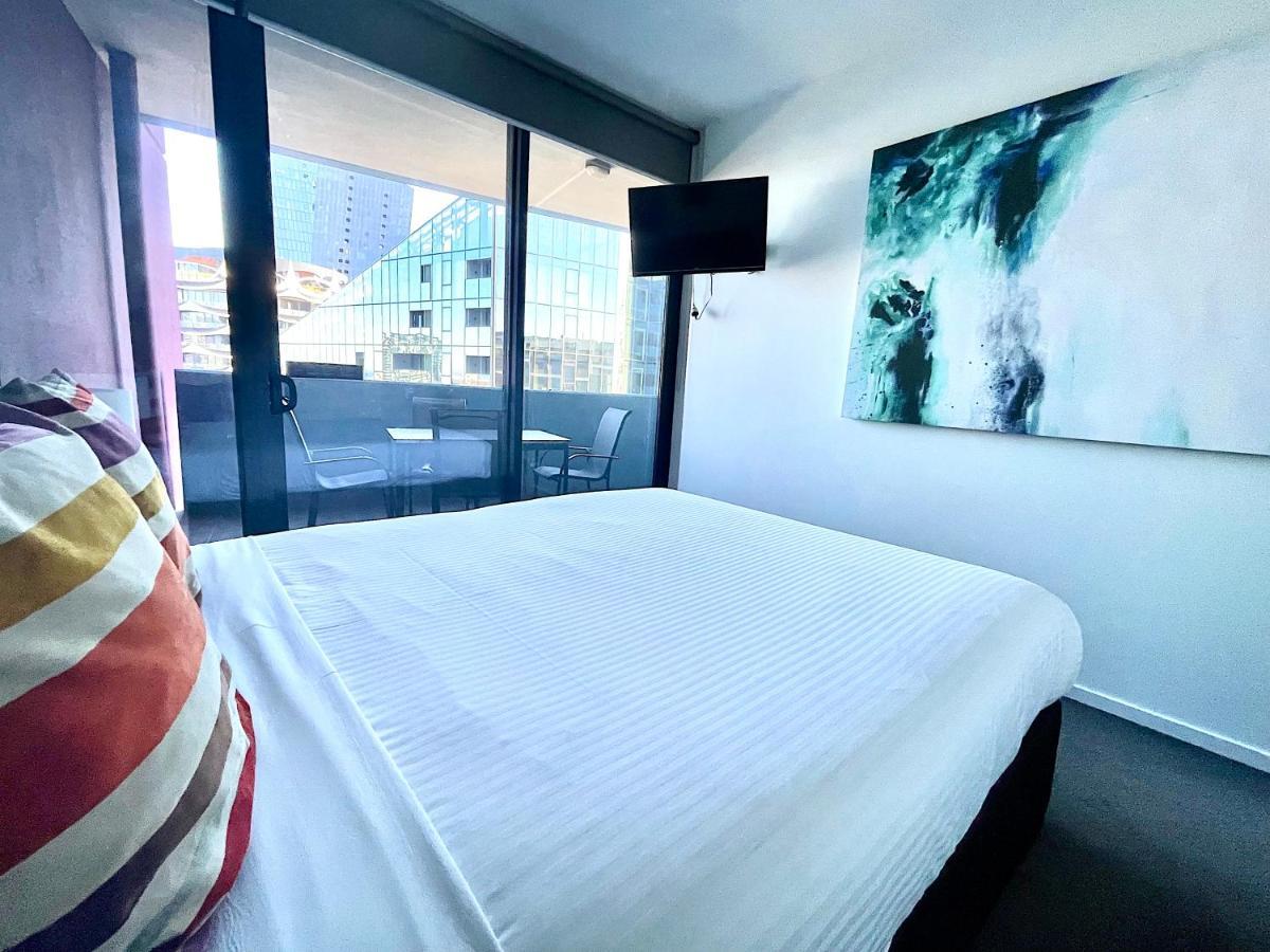 The Sebel Residences Melbourne Docklands Serviced Apartments Bagian luar foto