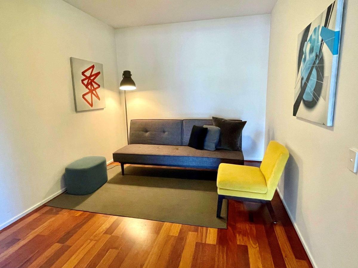 The Sebel Residences Melbourne Docklands Serviced Apartments Bagian luar foto