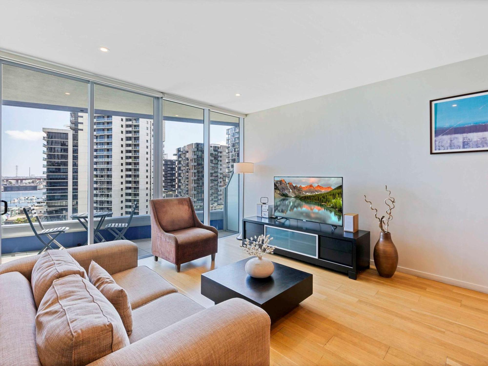 The Sebel Residences Melbourne Docklands Serviced Apartments Bagian luar foto